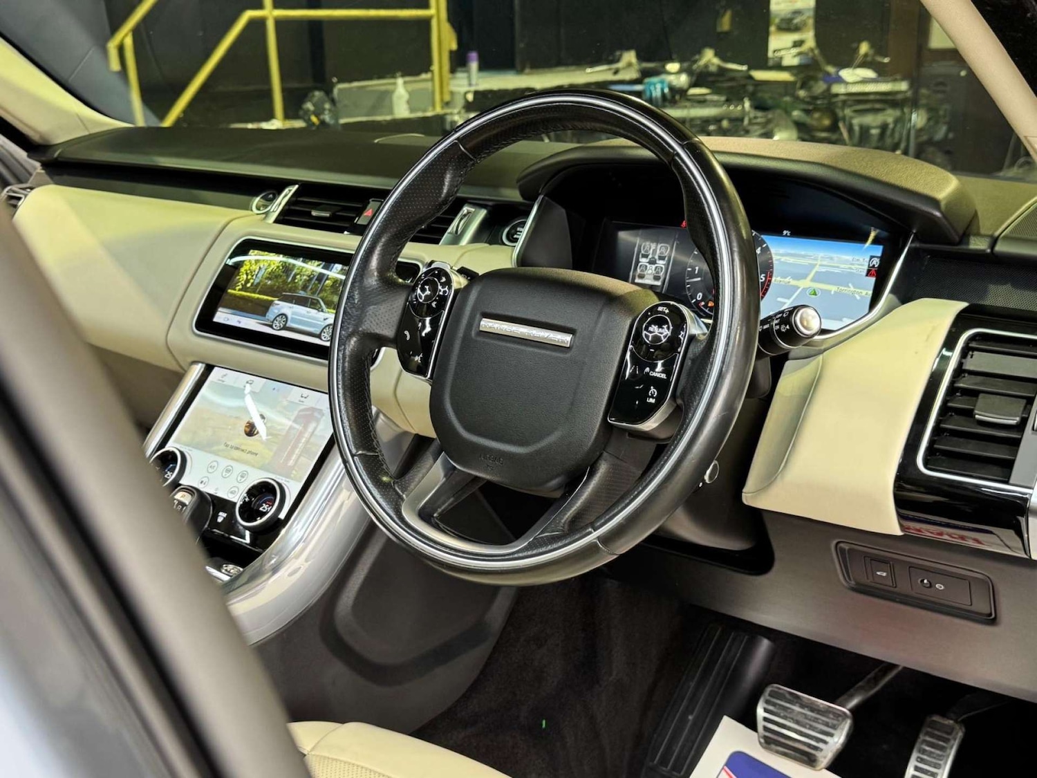 Used Land Rover Range Rover Sport 2018 for sale - 77392215: Photo 46