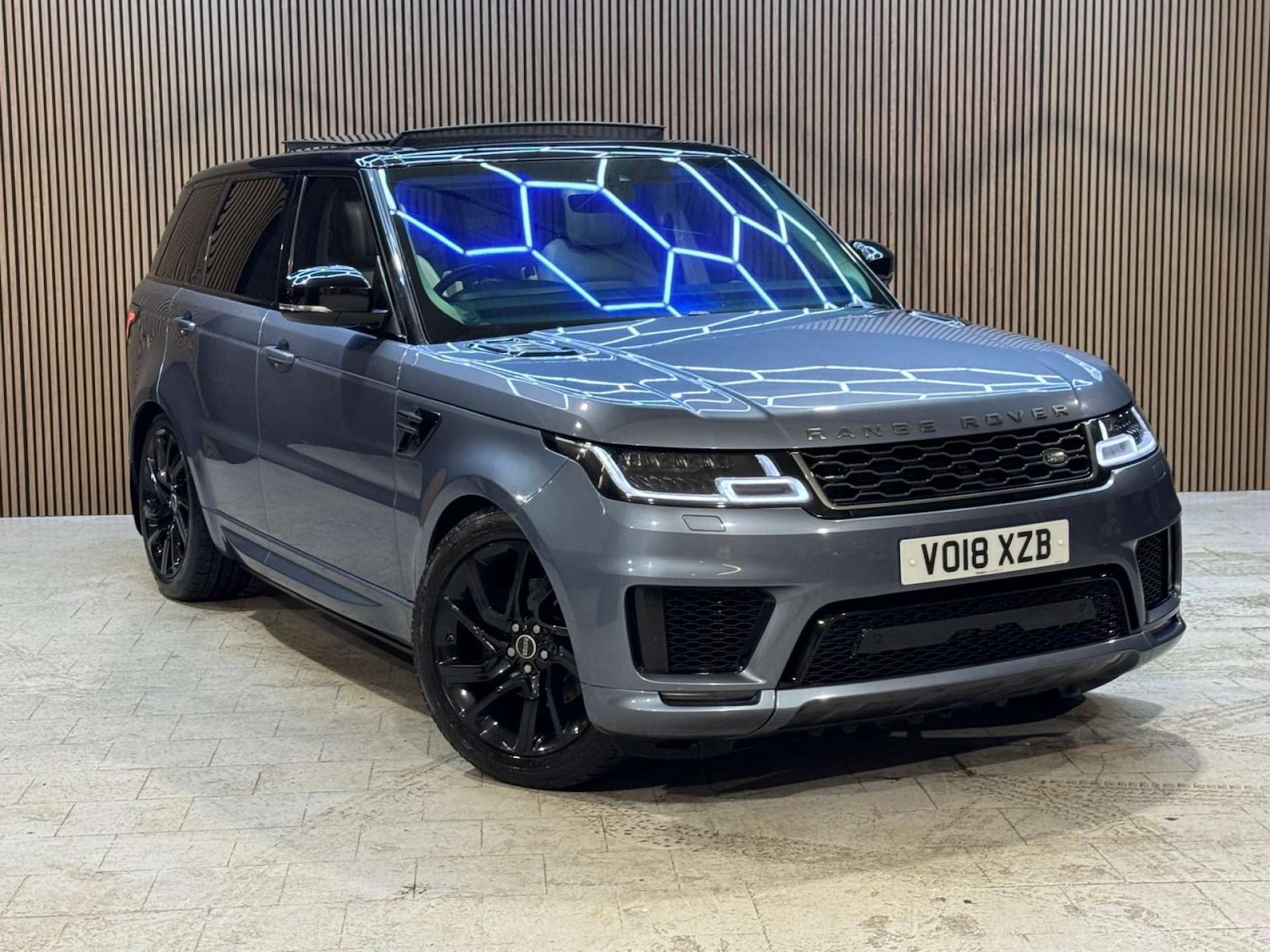 Used Land Rover Range Rover Sport 2018 for sale - 77392215: Photo 7