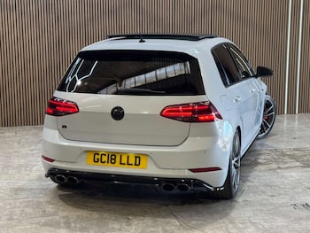Used Volkswagen Golf 2018 for sale - 79575821: Photo