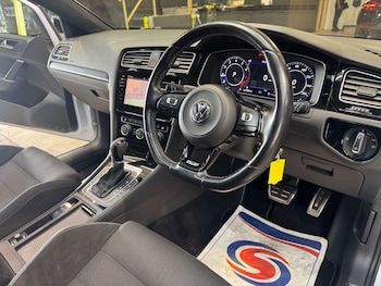 Used Volkswagen Golf 2018 for sale - 79575821: Photo