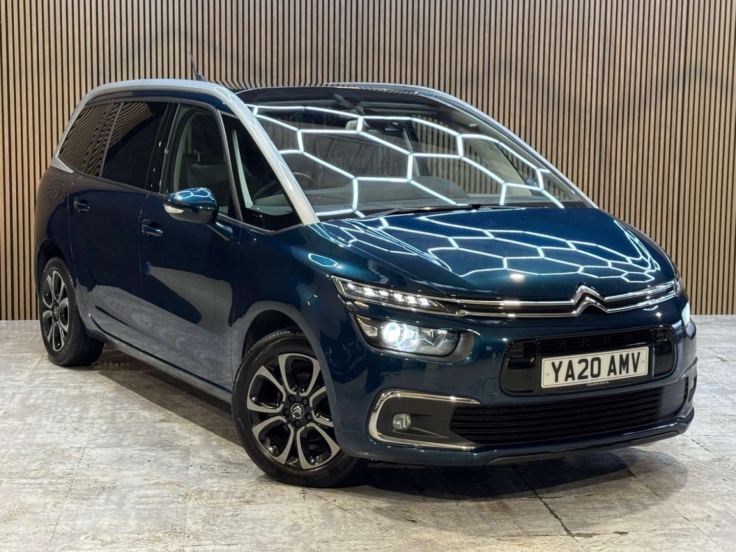 Used Citroen Grand C4 Picasso 2020 for sale - 77701536: Photo 12