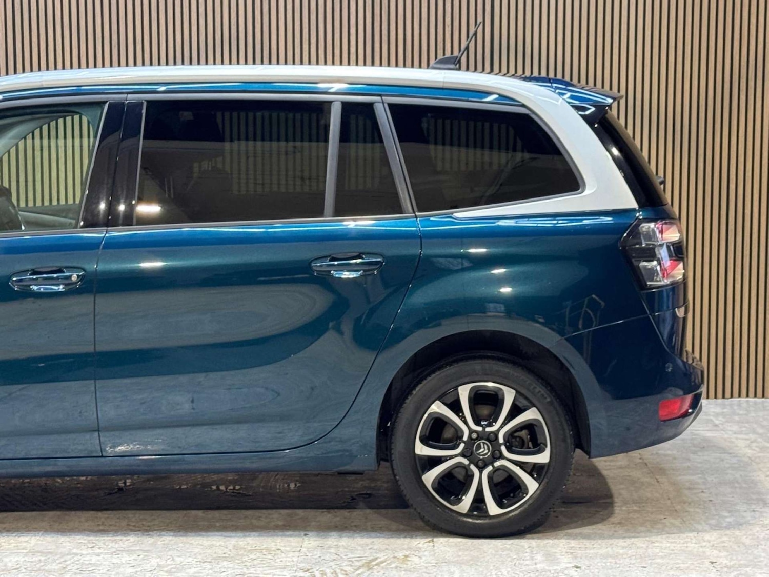 Used Citroen Grand C4 Picasso 2020 for sale - 77701536: Photo 28