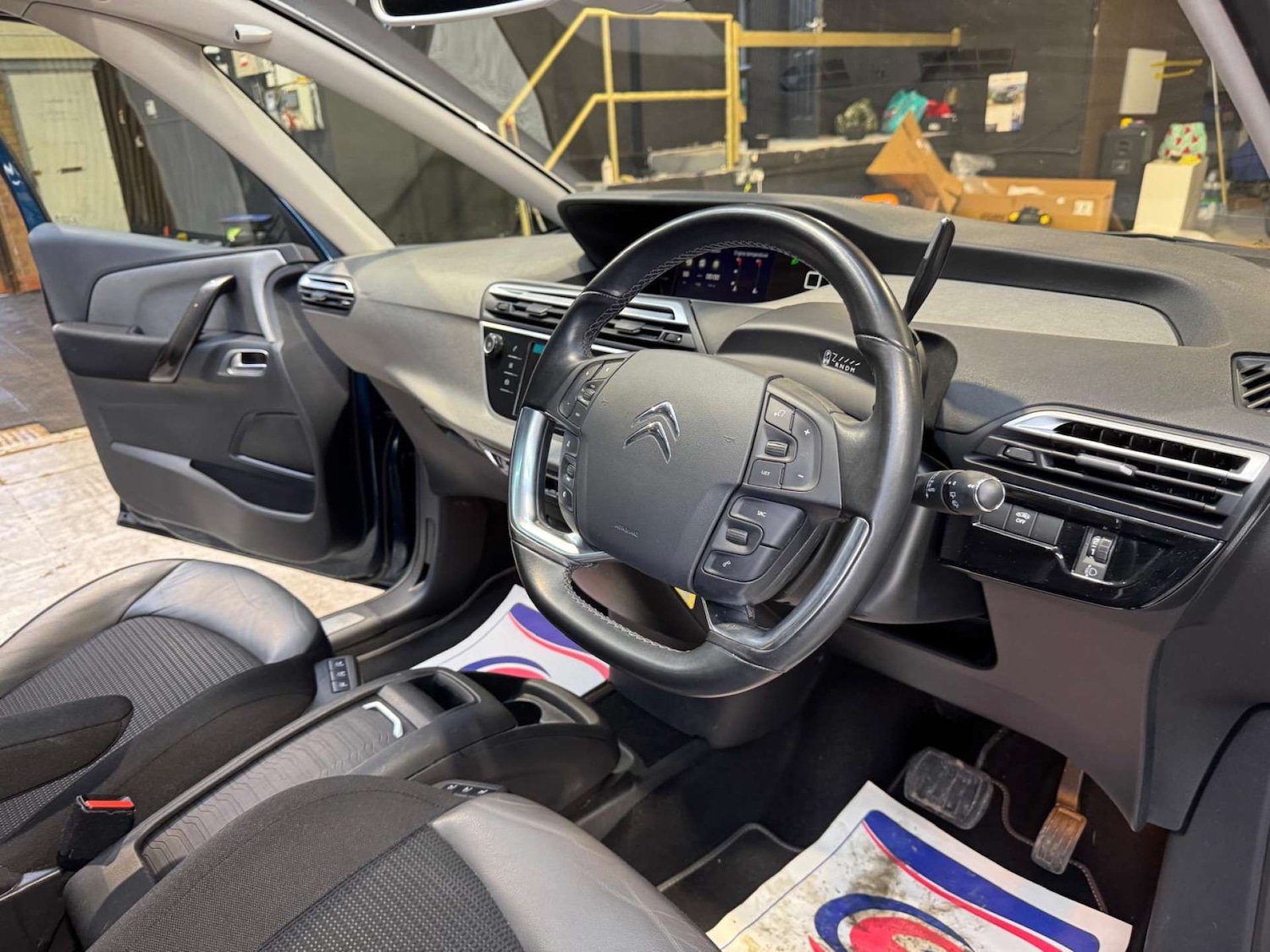 Used Citroen Grand C4 Picasso 2020 for sale - 77701536: Photo 3