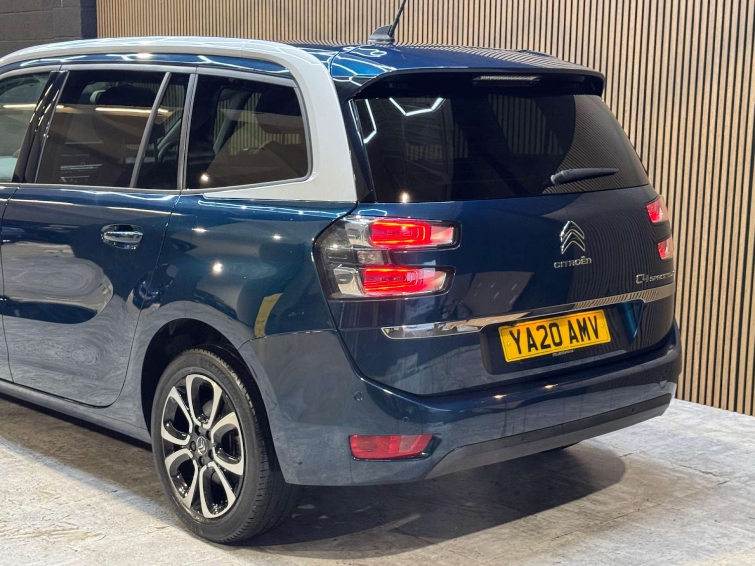 Used Citroen Grand C4 Picasso 2020 for sale - 77701536: Photo 31