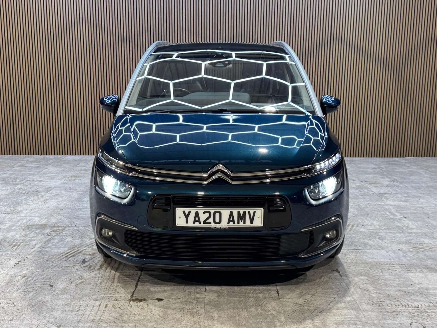 Used Citroen Grand C4 Picasso 2020 for sale - 77701536: Photo 39