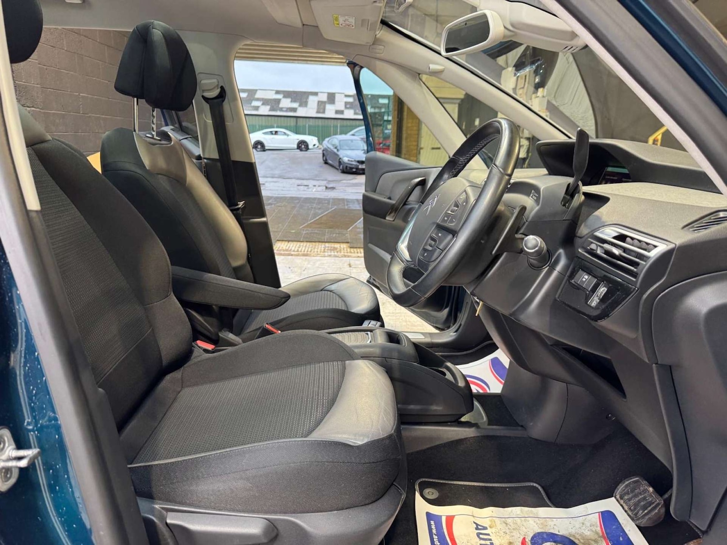 Used Citroen Grand C4 Picasso 2020 for sale - 77701536: Photo 43