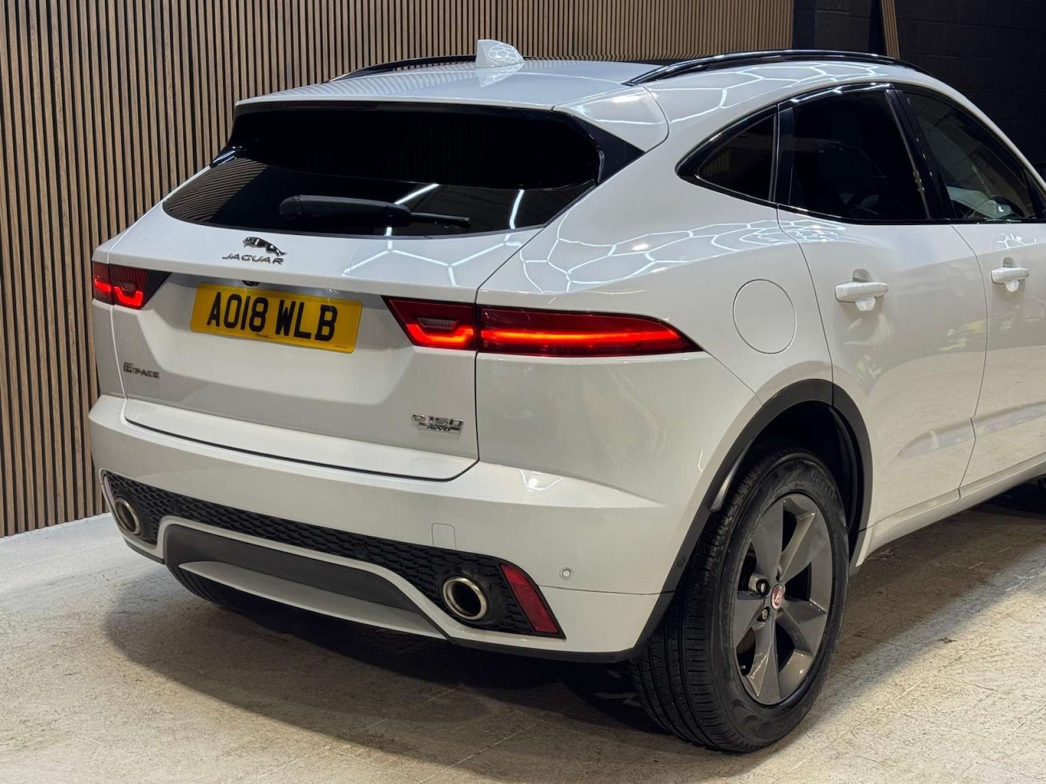 Used Jaguar E-Pace 2018 for sale - 77022621: Photo 17