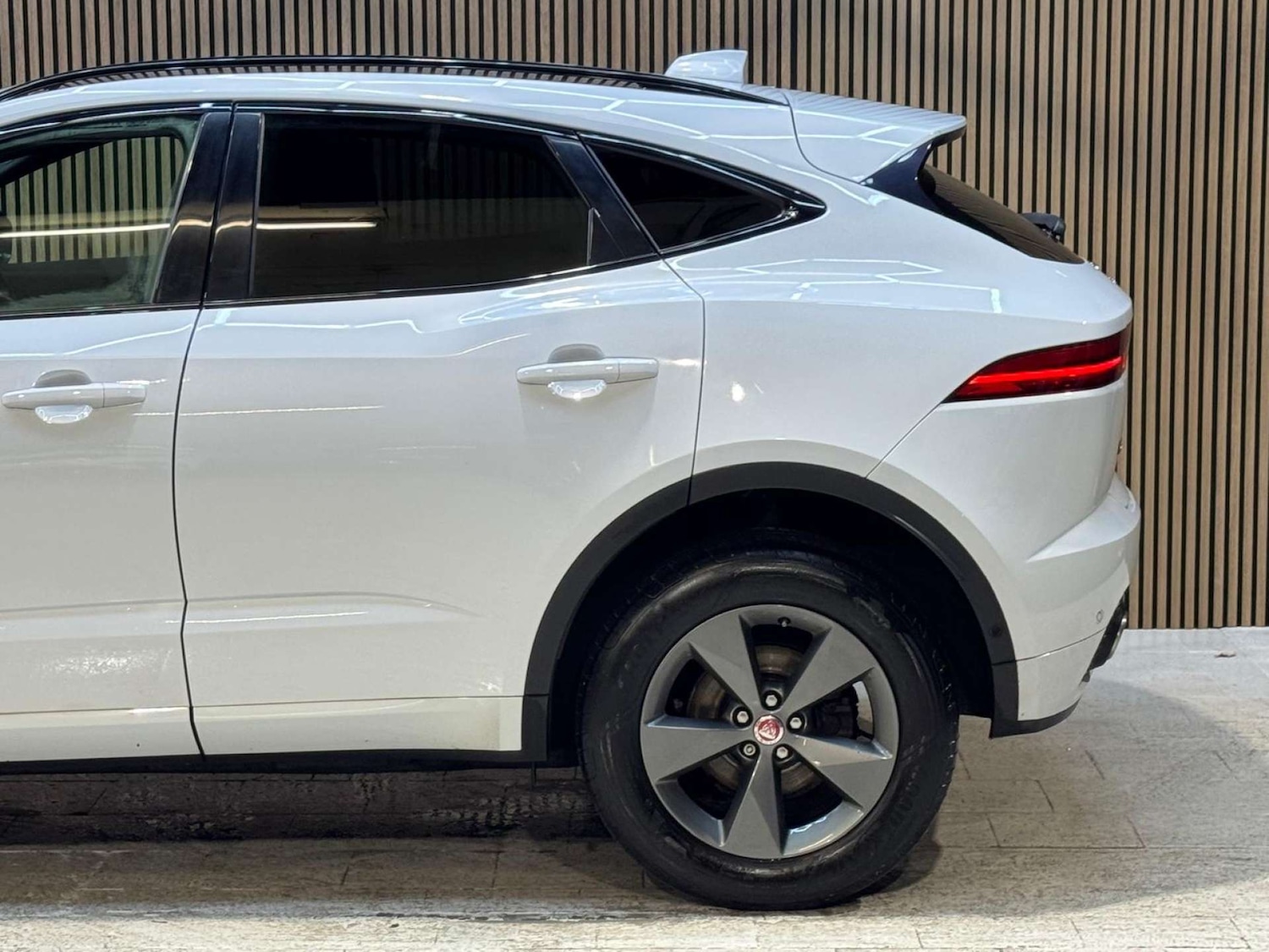Used Jaguar E-Pace 2018 for sale - 77022621: Photo 28