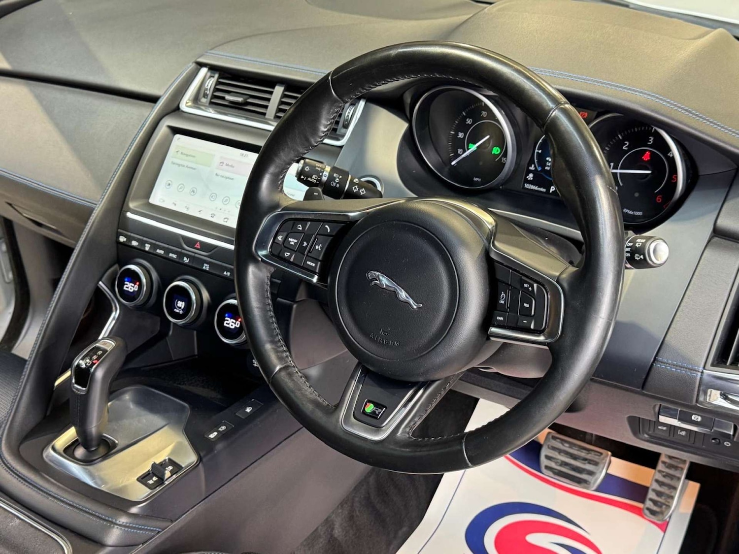 Used Jaguar E-Pace 2018 for sale - 77022621: Photo 44