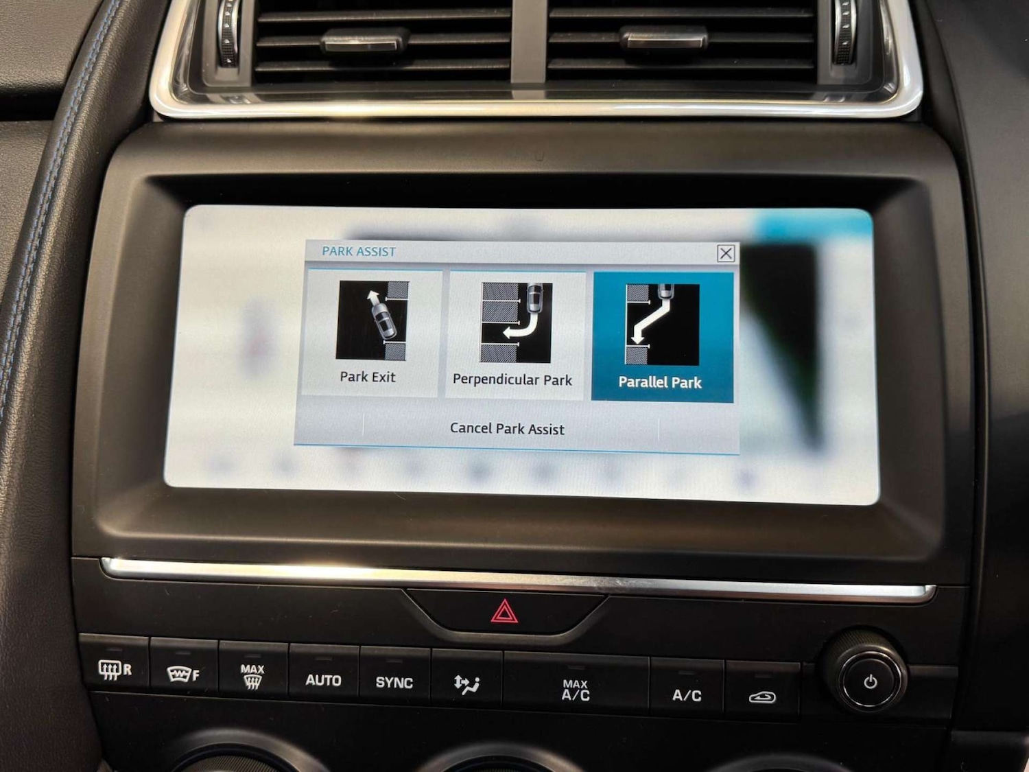 Used Jaguar E-Pace 2018 for sale - 77022621: Photo 49