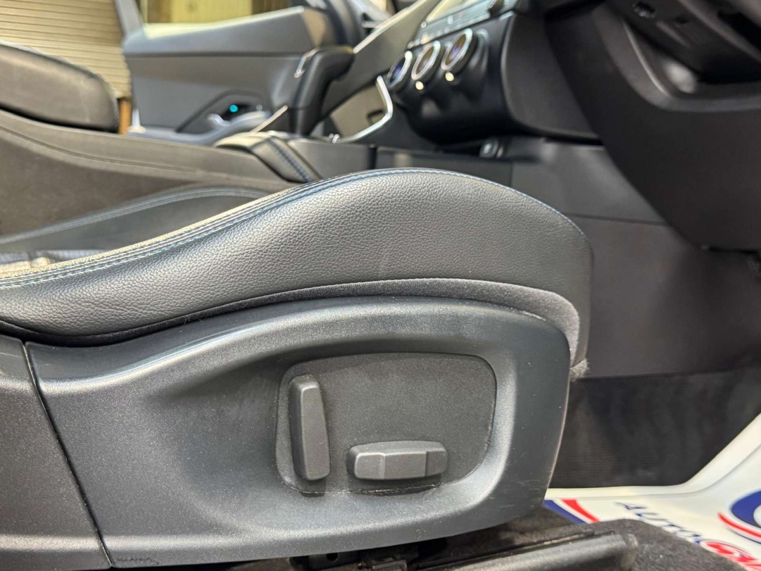 Used Jaguar E-Pace 2018 for sale - 77022621: Photo 57