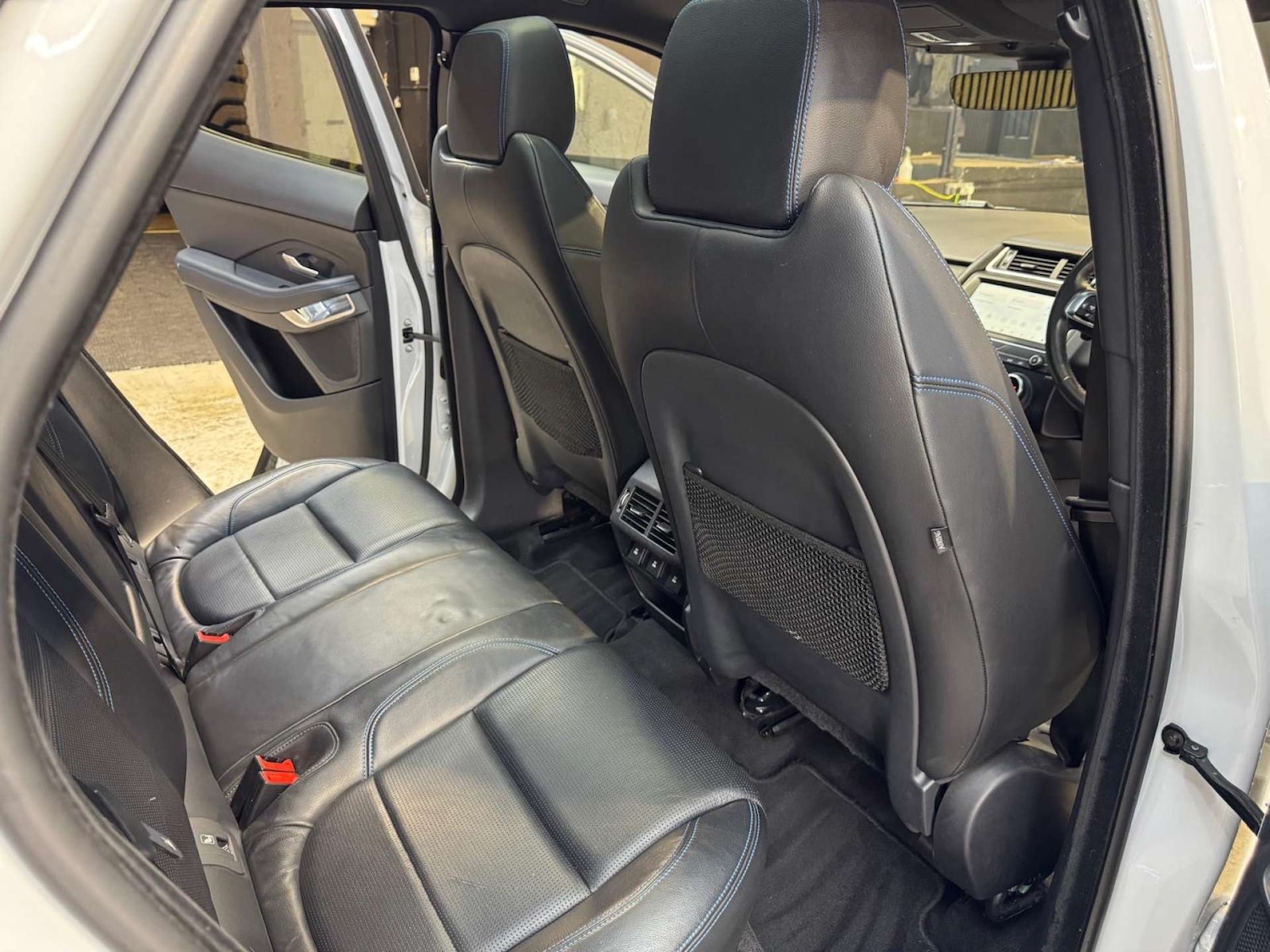 Used Jaguar E-Pace 2018 for sale - 77022621: Photo 6