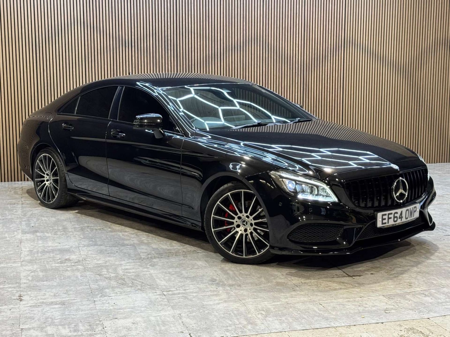 Used Mercedes-Benz CLS 2015 for sale - 77932000: Photo 11