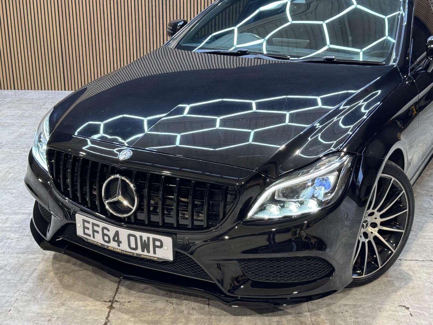 Used Mercedes-Benz CLS 2015 for sale - 77932000: Photo 38