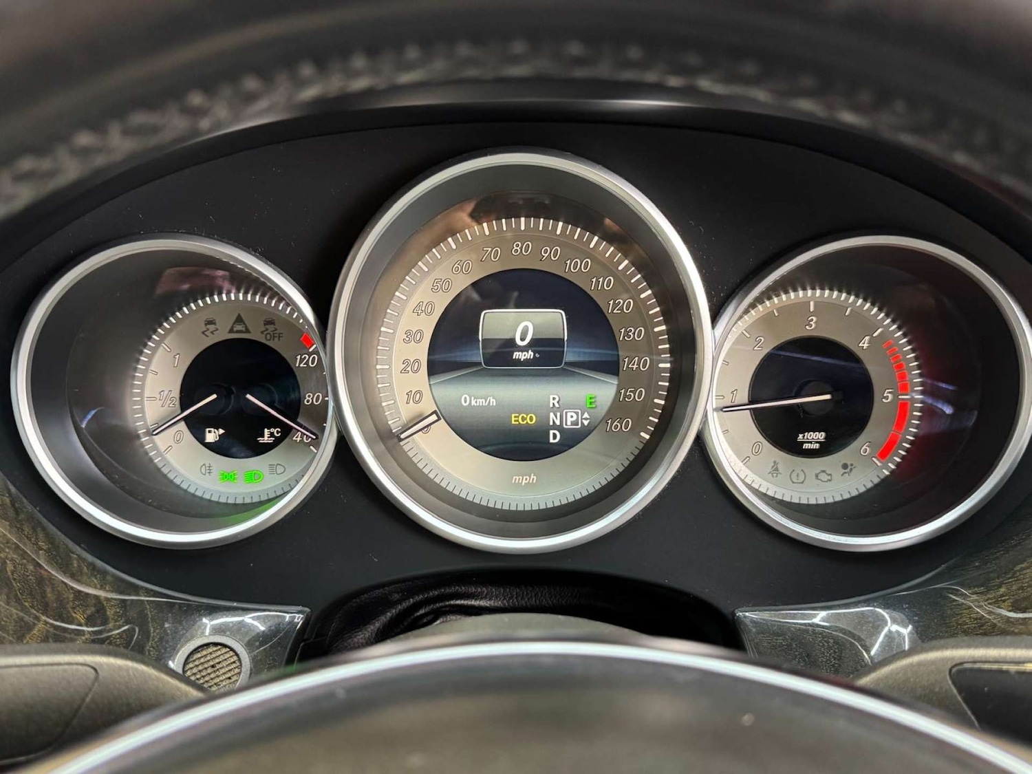 Used Mercedes-Benz CLS 2015 for sale - 77932000: Photo 48