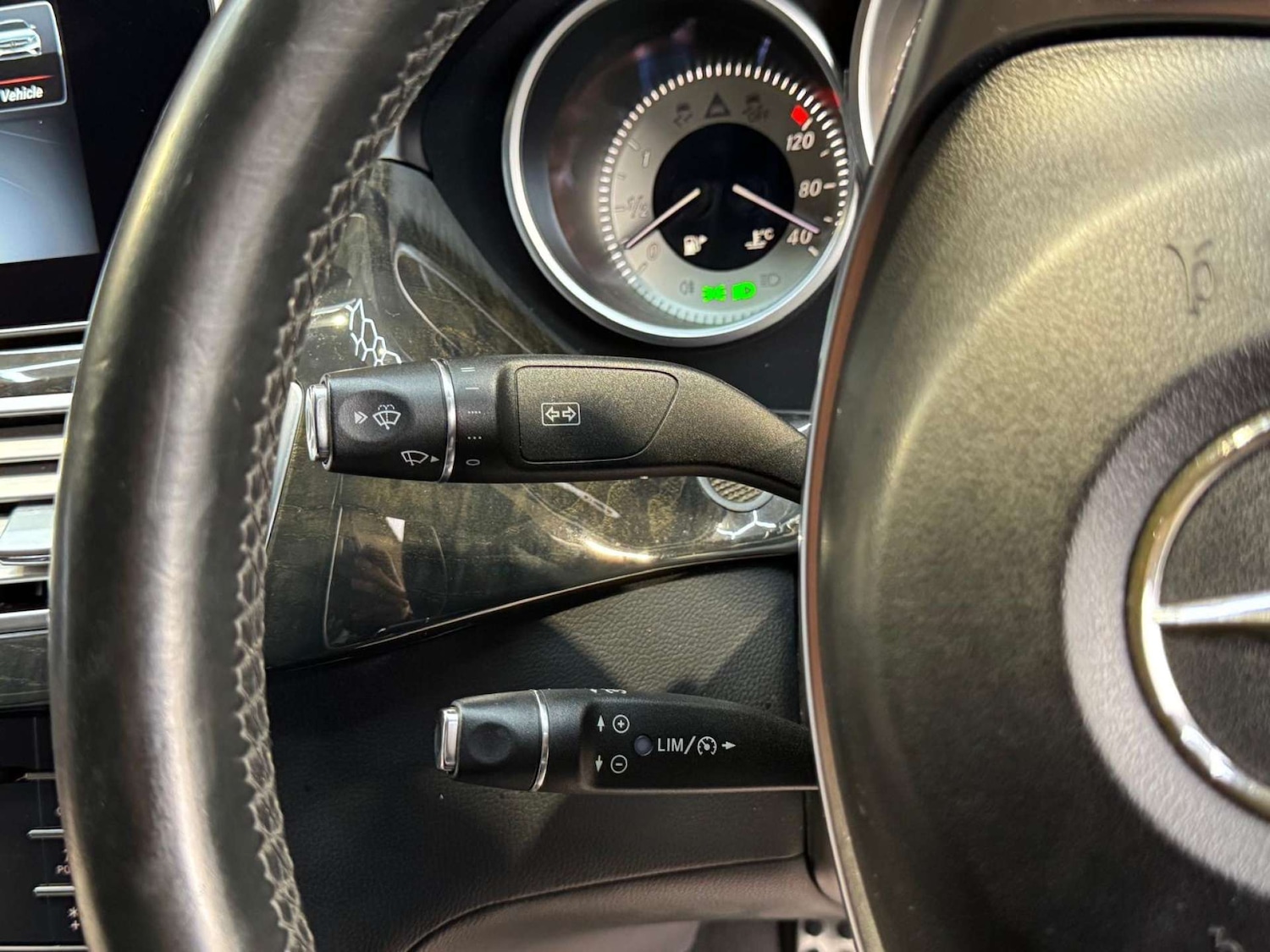 Used Mercedes-Benz CLS 2015 for sale - 77932000: Photo 53