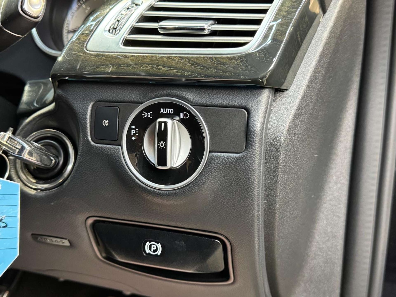 Used Mercedes-Benz CLS 2015 for sale - 77932000: Photo 58