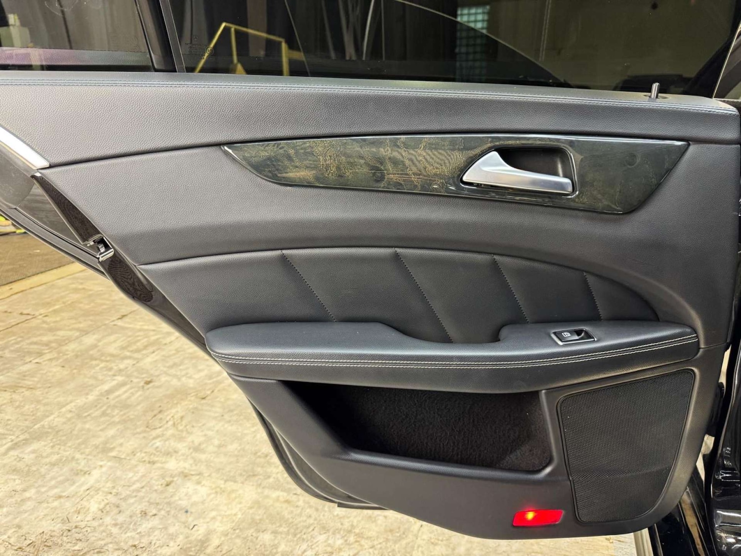 Used Mercedes-Benz CLS 2015 for sale - 77932000: Photo 67