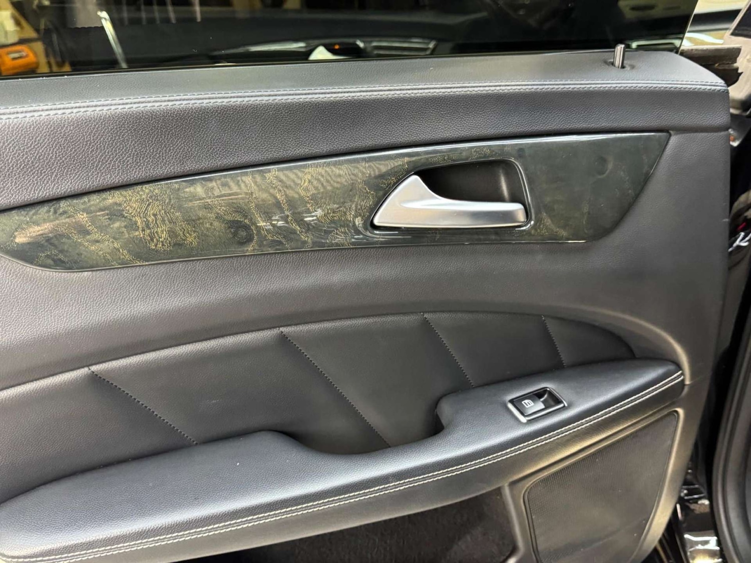 Used Mercedes-Benz CLS 2015 for sale - 77932000: Photo 71