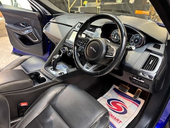 Used Jaguar E-Pace 2018 for sale - 78011931: Photo