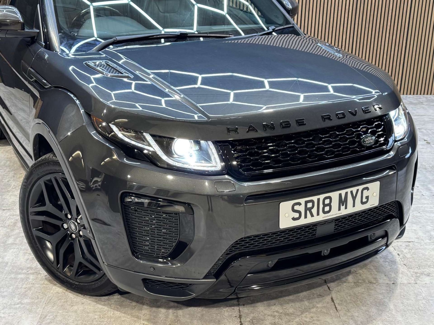 Used Land Rover Range Rover Evoque 2018 for sale - 77891355: Photo 12