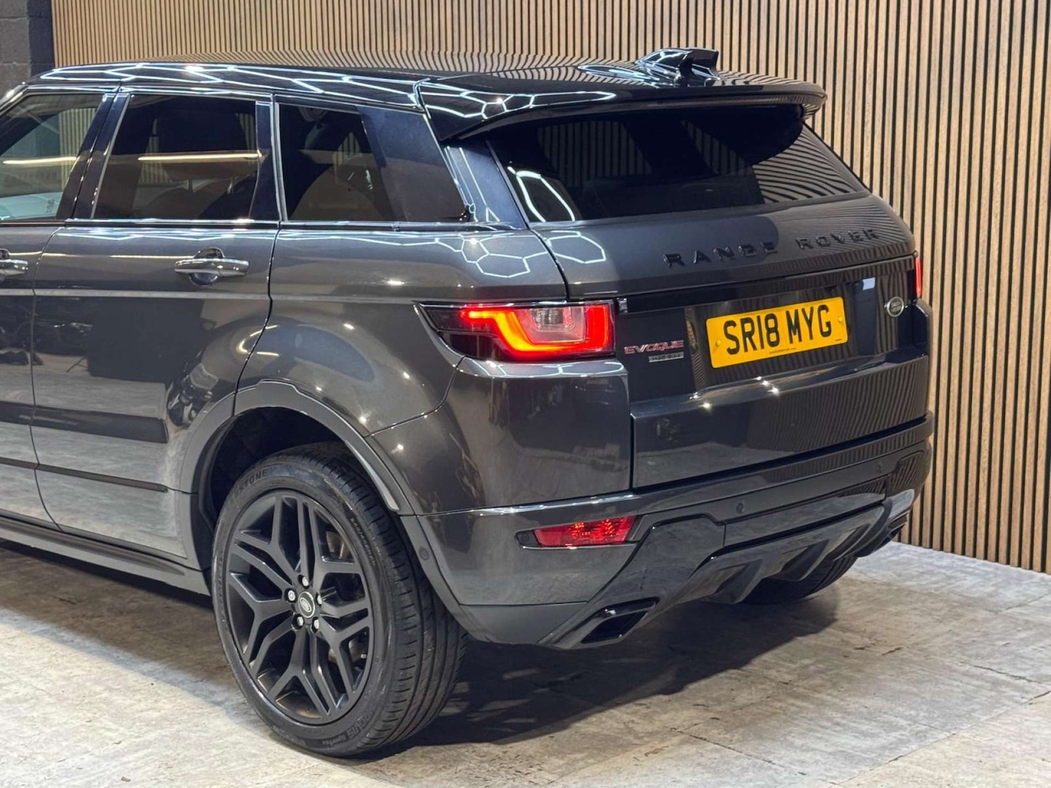 Used Land Rover Range Rover Evoque 2018 for sale - 77891355: Photo 33