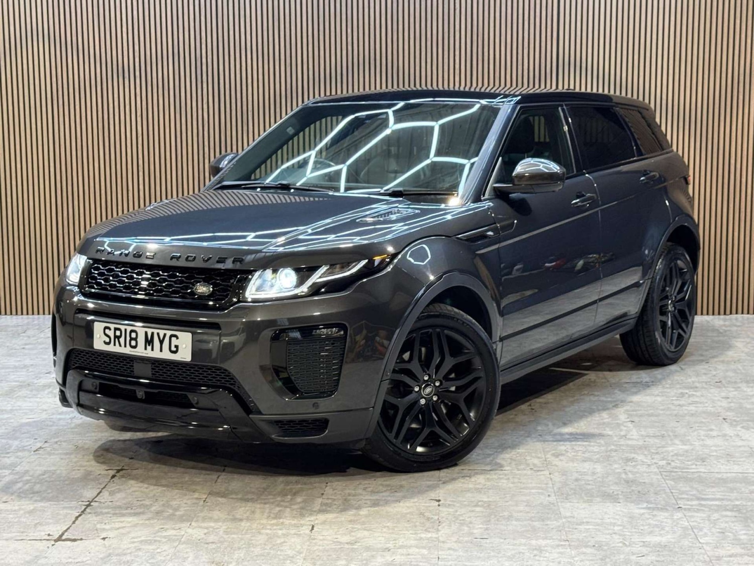 Used Land Rover Range Rover Evoque 2018 for sale - 77891355: Photo 4