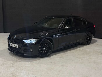 Used BMW 3 Series 2017 for sale - 75701470: Photo