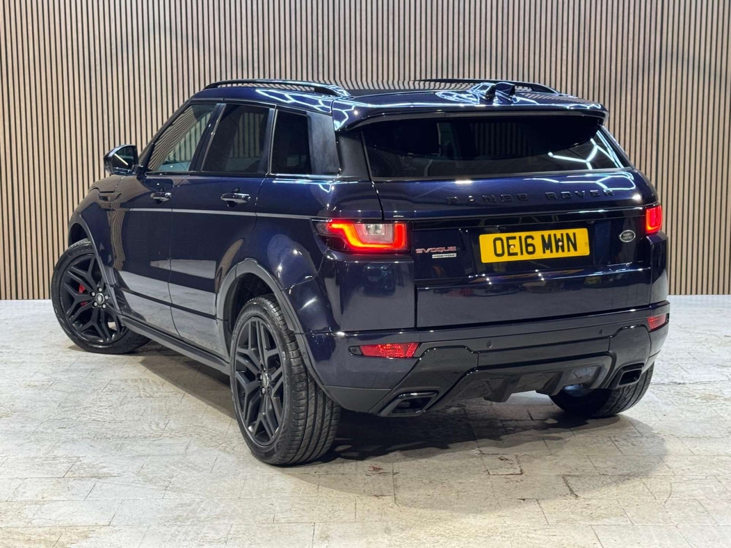 Used Land Rover Range Rover Evoque 2016 for sale - 77168060: Photo 5