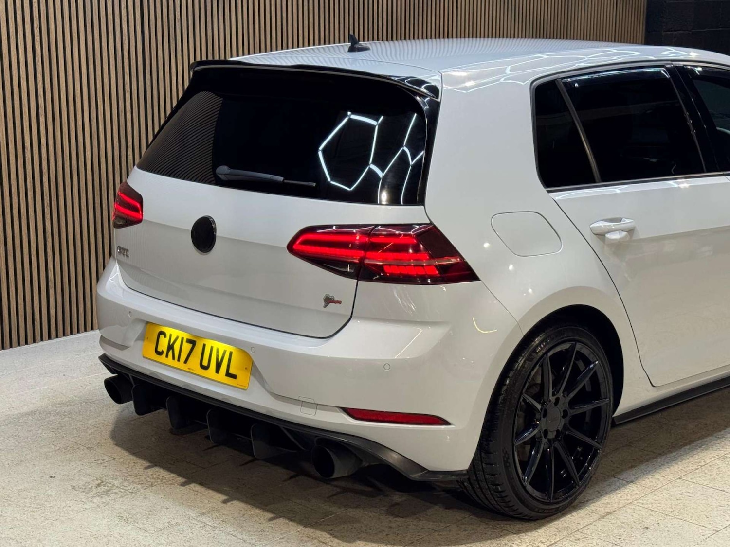 Used Volkswagen Golf 2017 for sale - 77213724: Photo 18