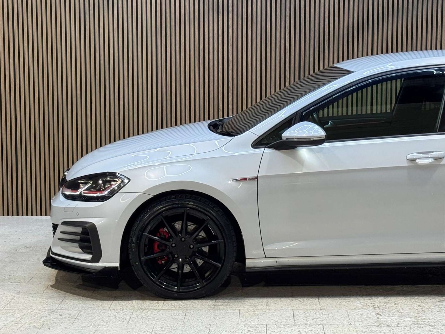 Used Volkswagen Golf 2017 for sale - 77213724: Photo 28