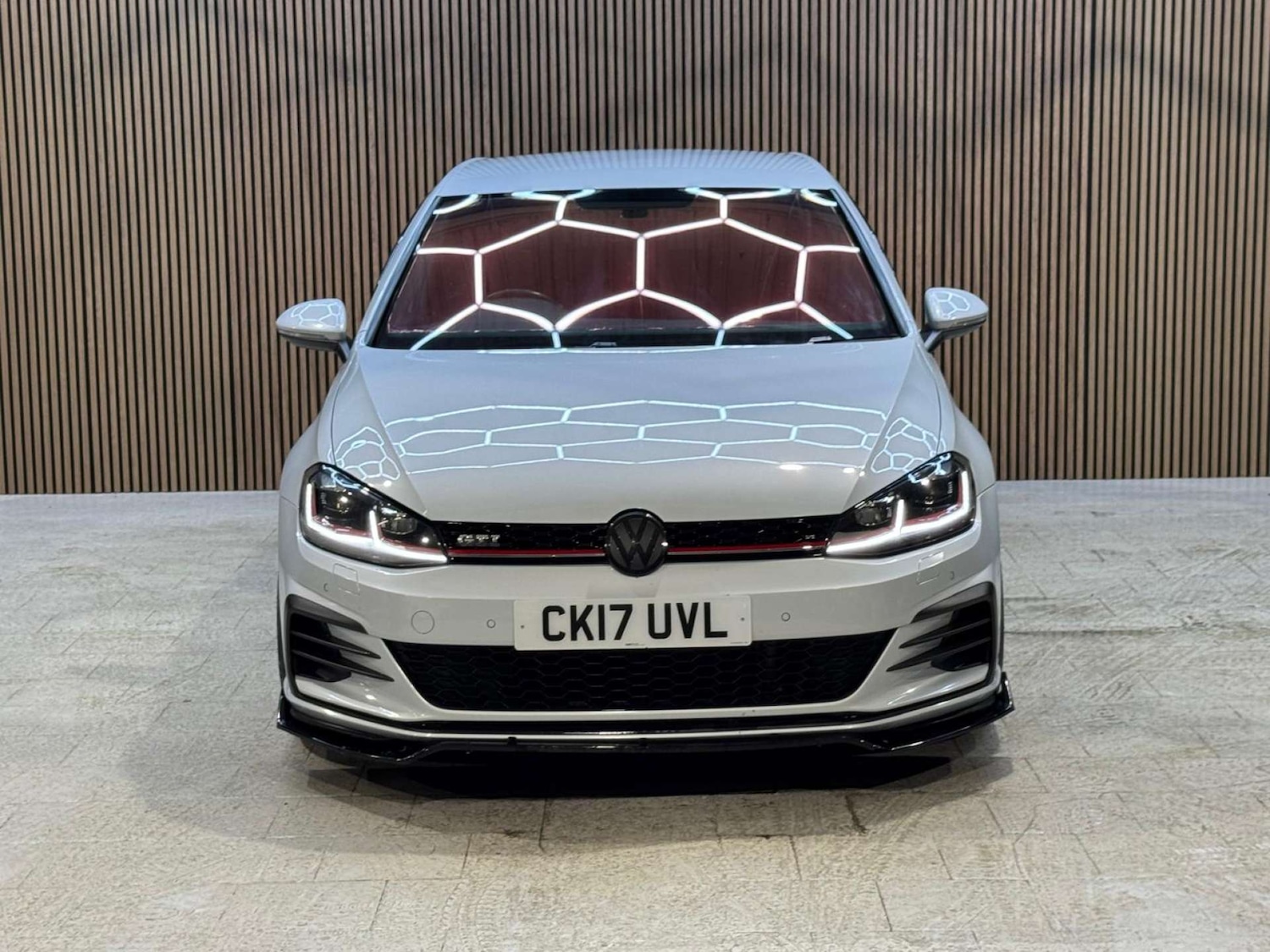 Used Volkswagen Golf 2017 for sale - 77213724: Photo 39