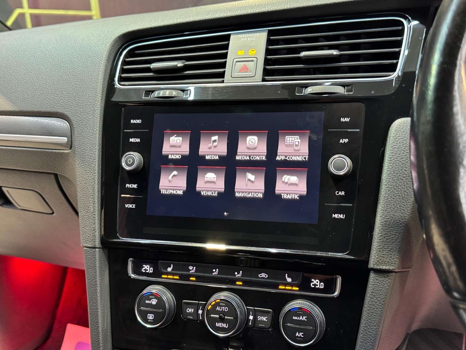 Used Volkswagen Golf 2017 for sale - 77213724: Photo 51