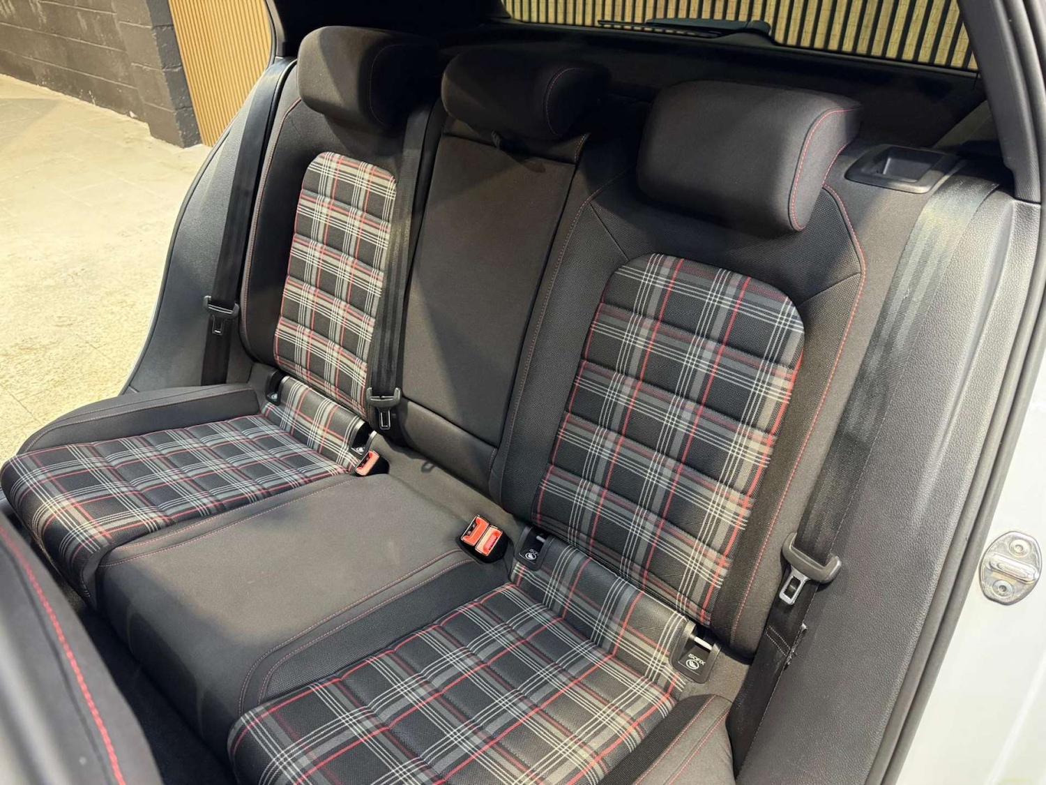 Used Volkswagen Golf 2017 for sale - 77213724: Photo 65