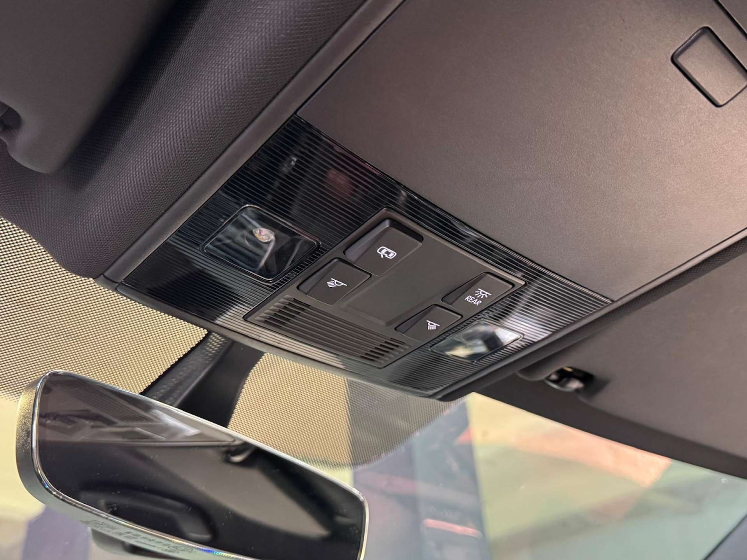 Used Volkswagen Golf 2017 for sale - 77213724: Photo 74