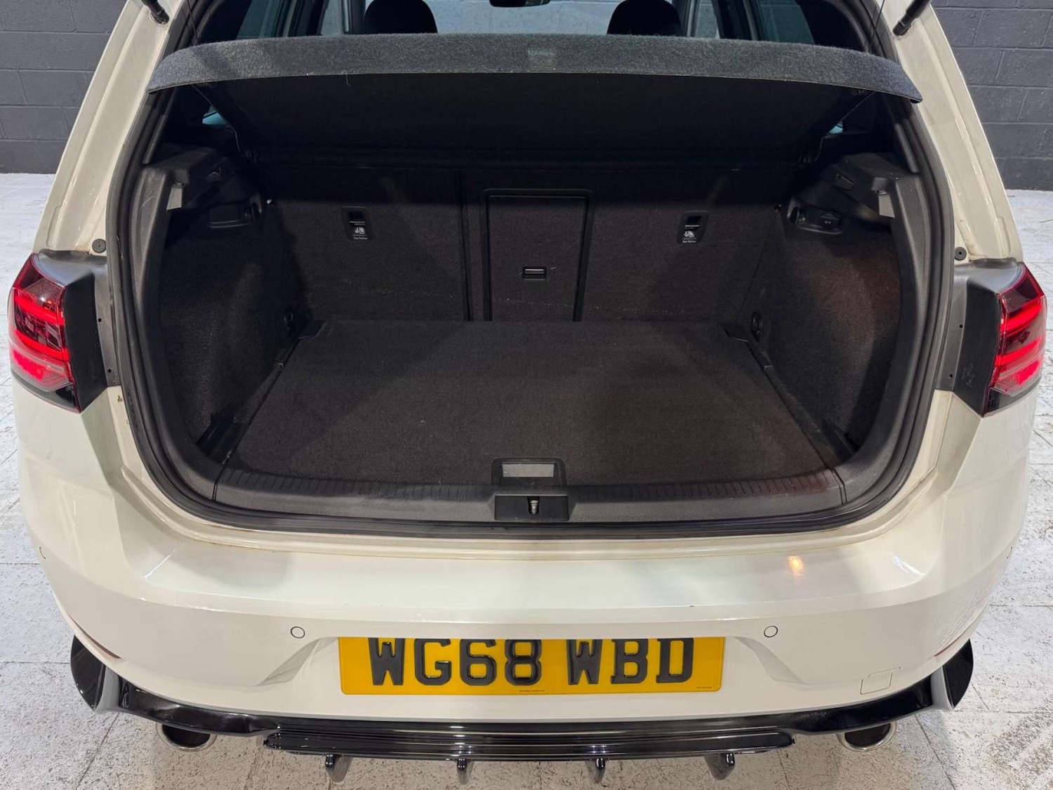 Used Volkswagen Golf 2019 for sale - 76602119: Photo 25