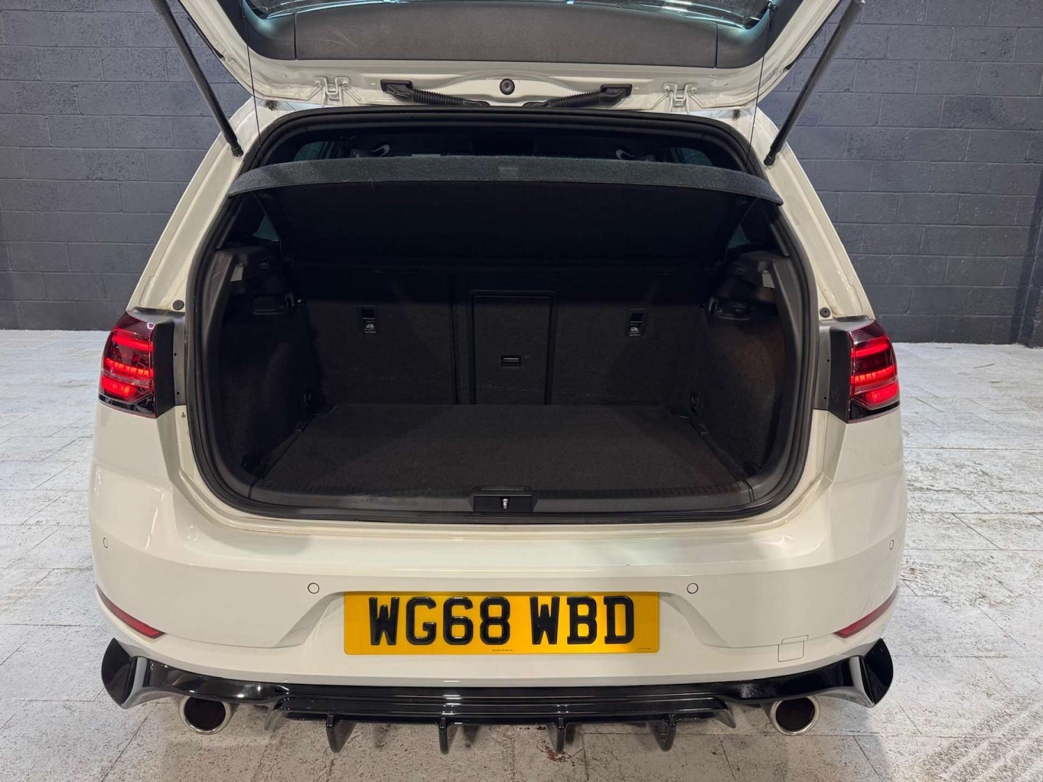 Used Volkswagen Golf 2019 for sale - 76602119: Photo 26