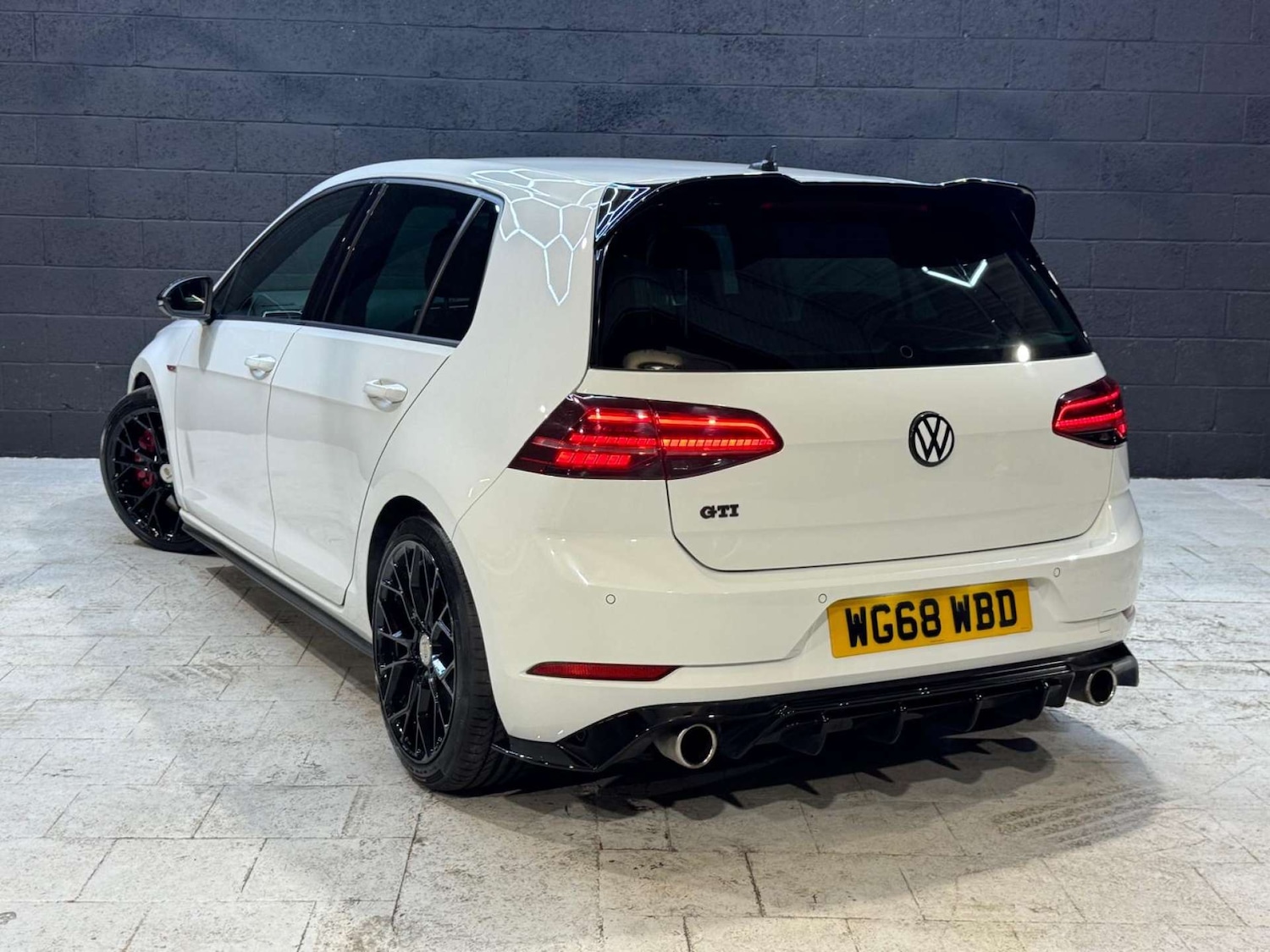 Used Volkswagen Golf 2019 for sale - 76602119: Photo 5