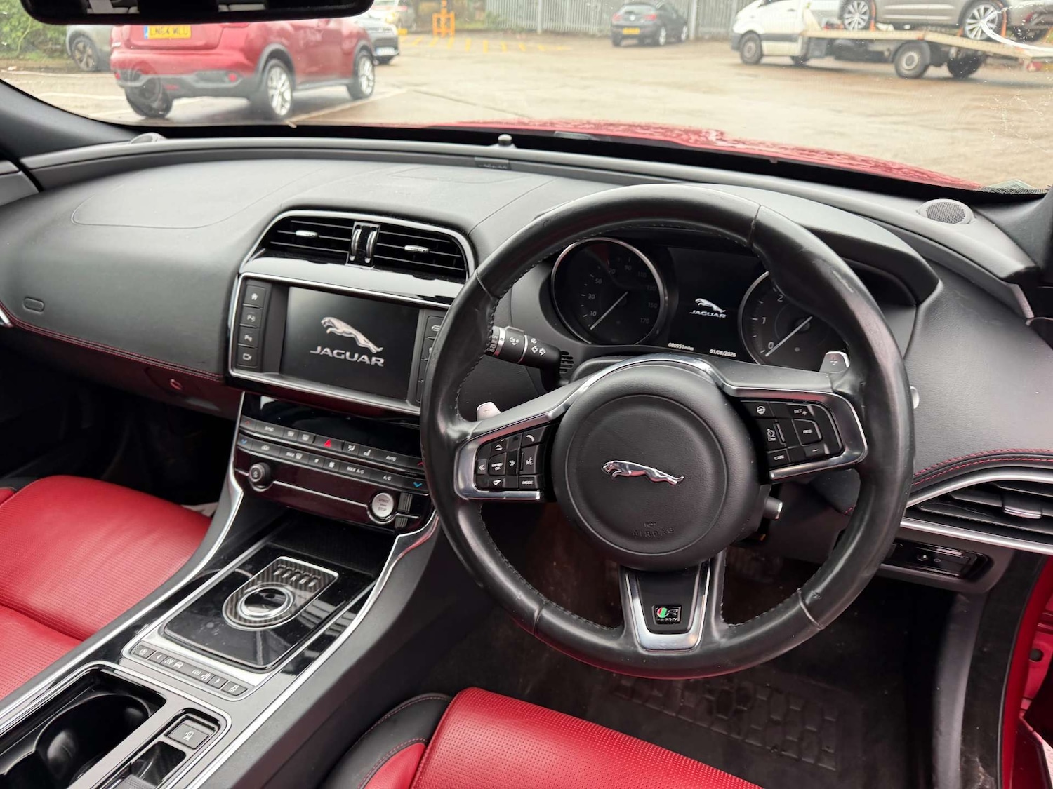 Used Jaguar XE 2017 for sale - 77168064: Photo 7