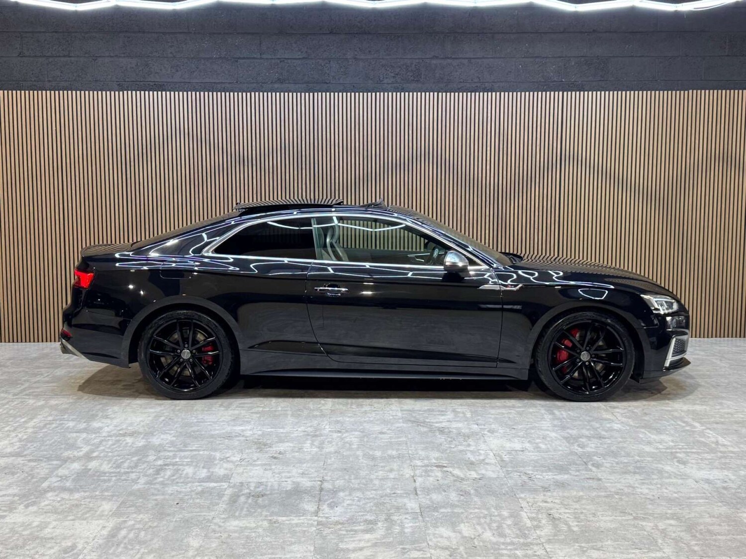 Used Audi A5 2017 for sale - 77917751: Photo 16