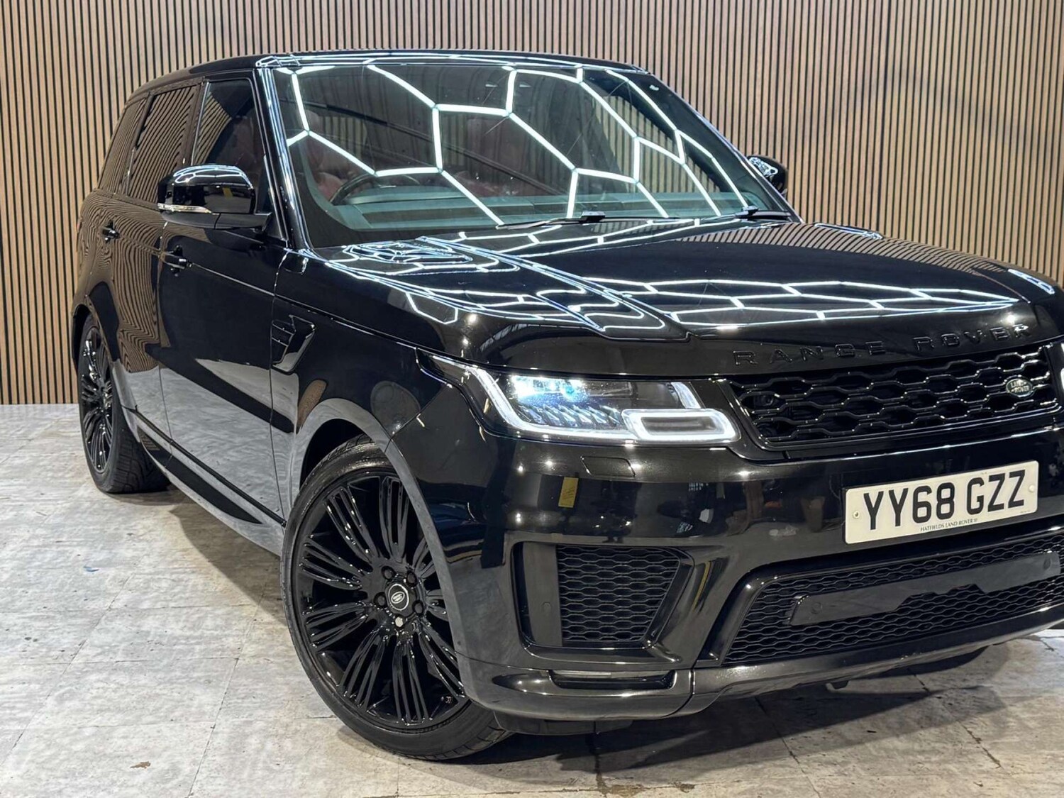 Used Land Rover Range Rover Sport 2018 for sale - 77676600: Photo 12