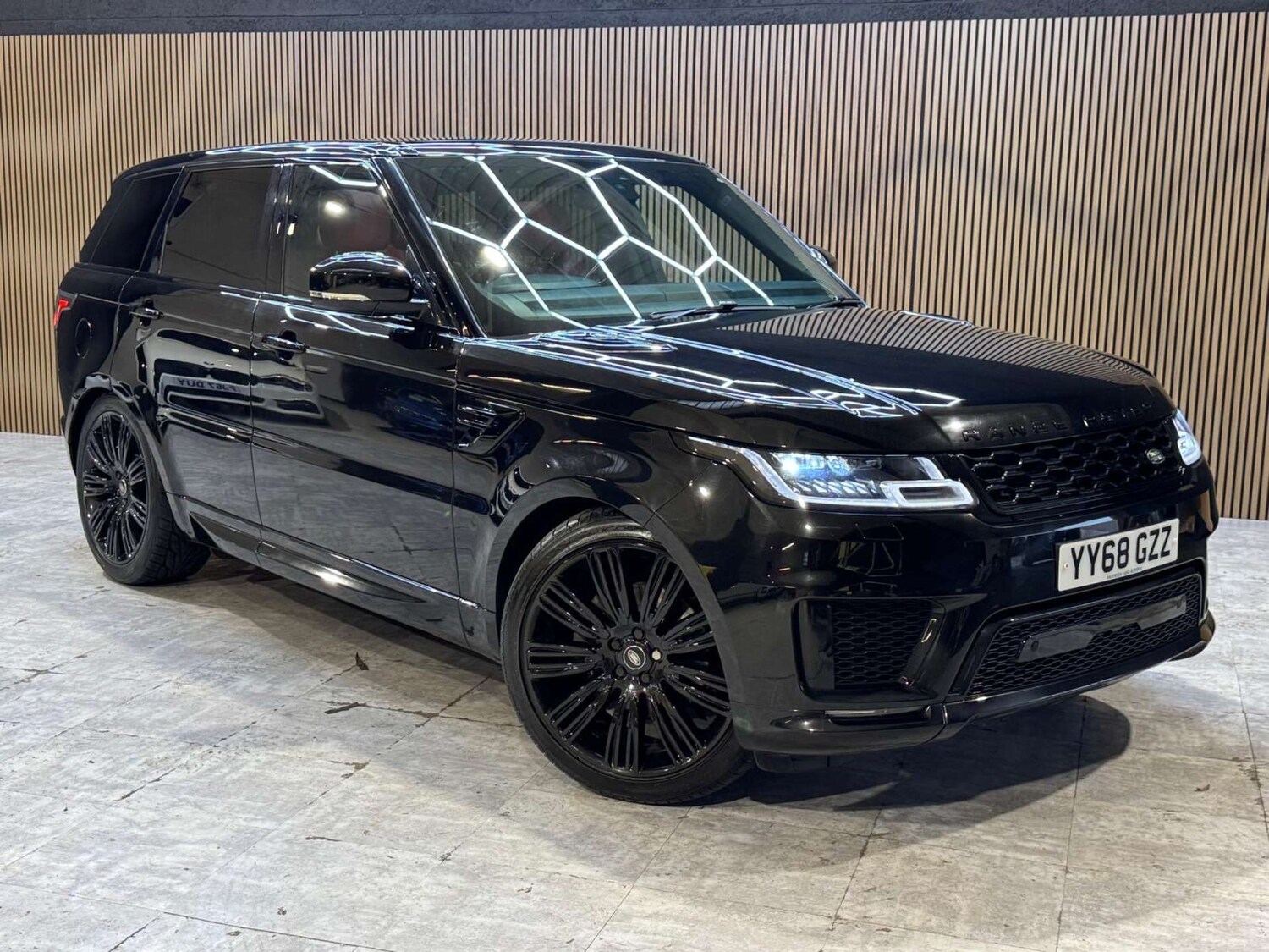 Used Land Rover Range Rover Sport 2018 for sale - 77676600: Photo 16