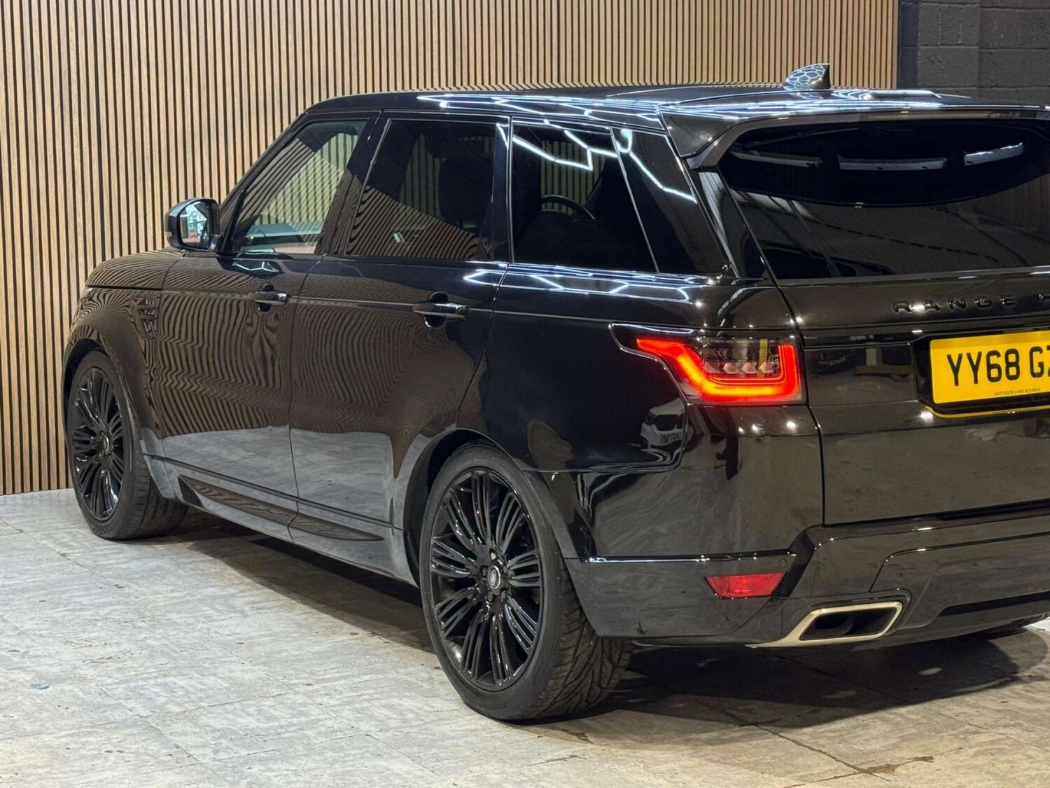 Used Land Rover Range Rover Sport 2018 for sale - 77676600: Photo 22