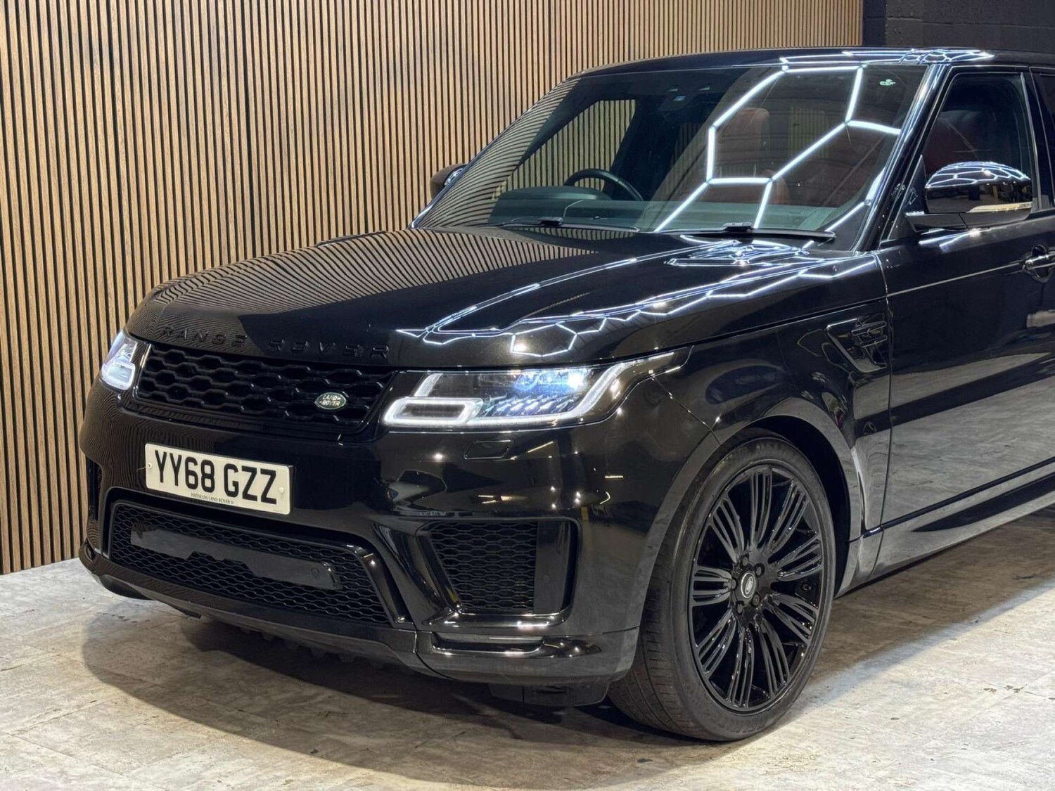 Used Land Rover Range Rover Sport 2018 for sale - 77676600: Photo 31