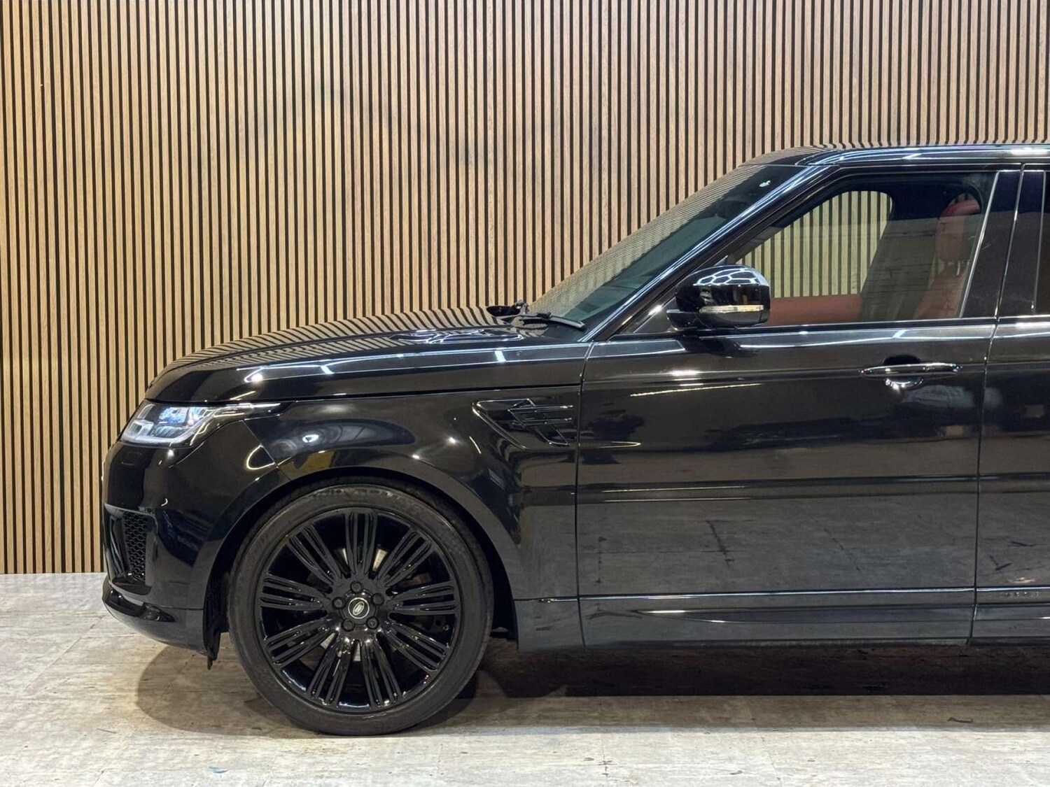 Used Land Rover Range Rover Sport 2018 for sale - 77676600: Photo 32