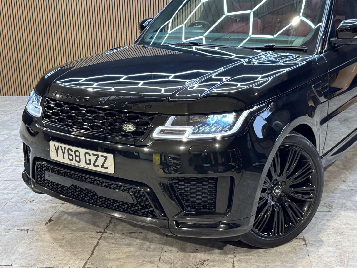 Used Land Rover Range Rover Sport 2018 for sale - 77676600: Photo 35