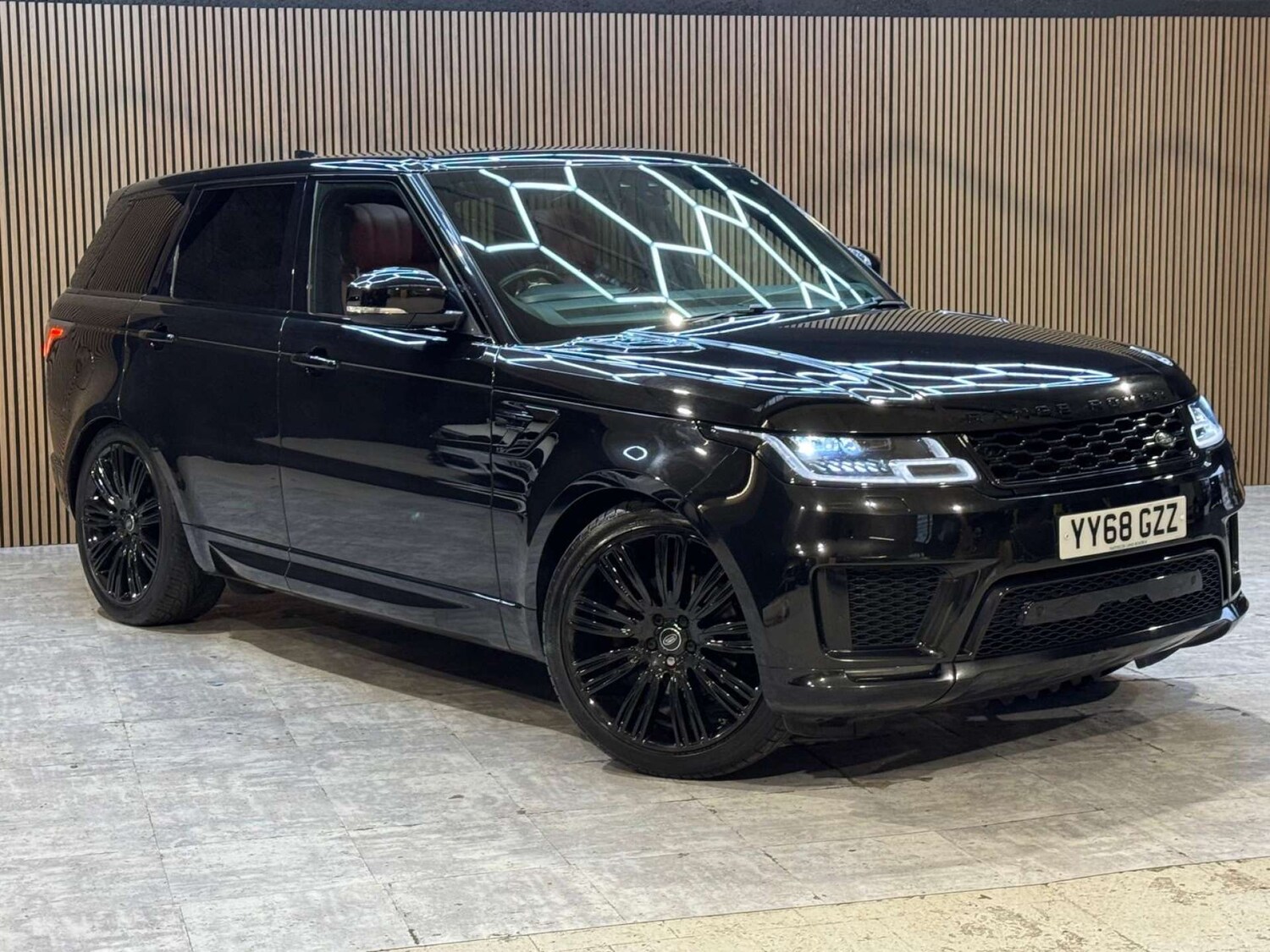 Used Land Rover Range Rover Sport 2018 for sale - 77676600: Photo 8