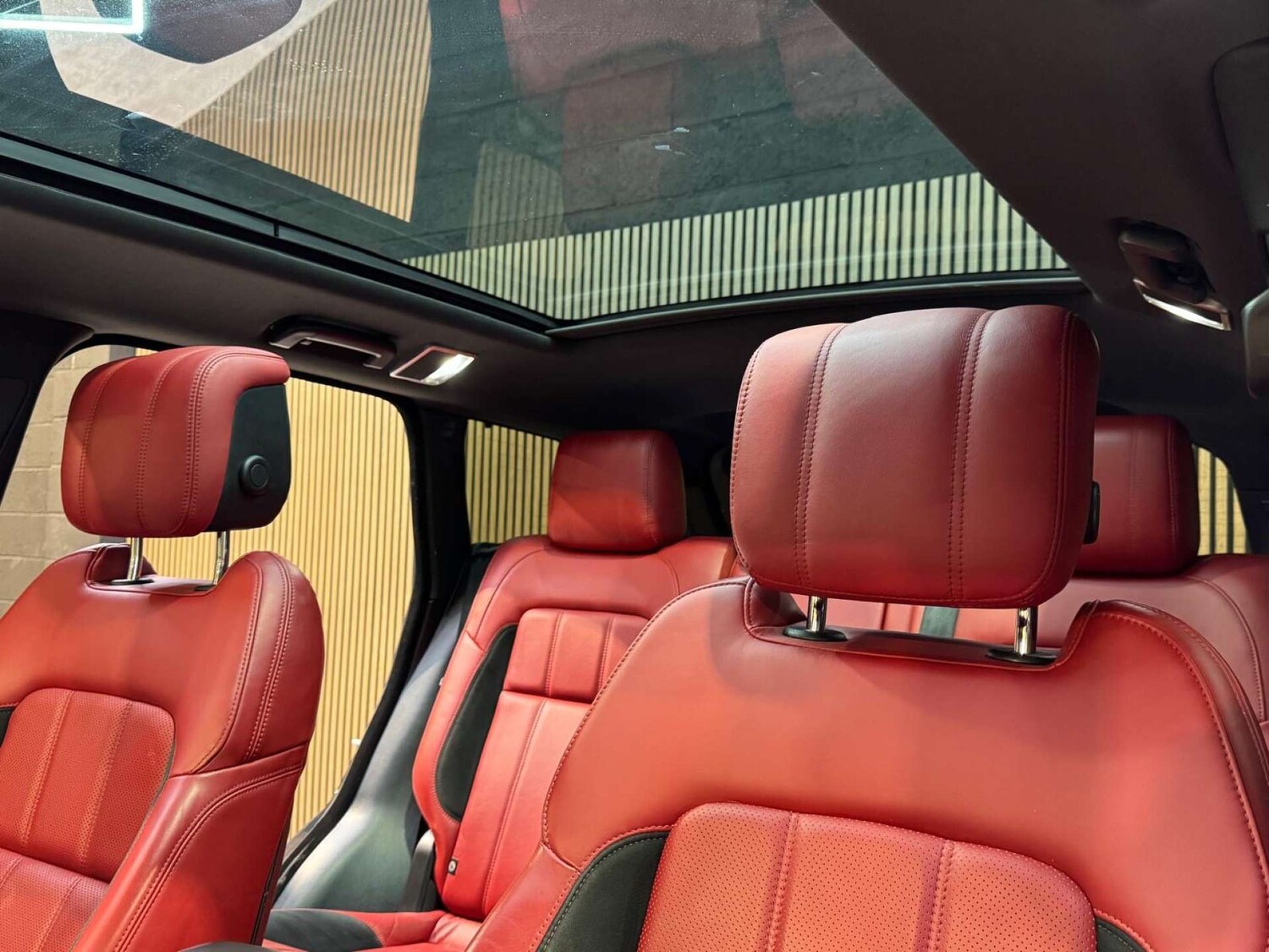 Used Land Rover Range Rover Sport 2018 for sale - 77676600: Photo 88