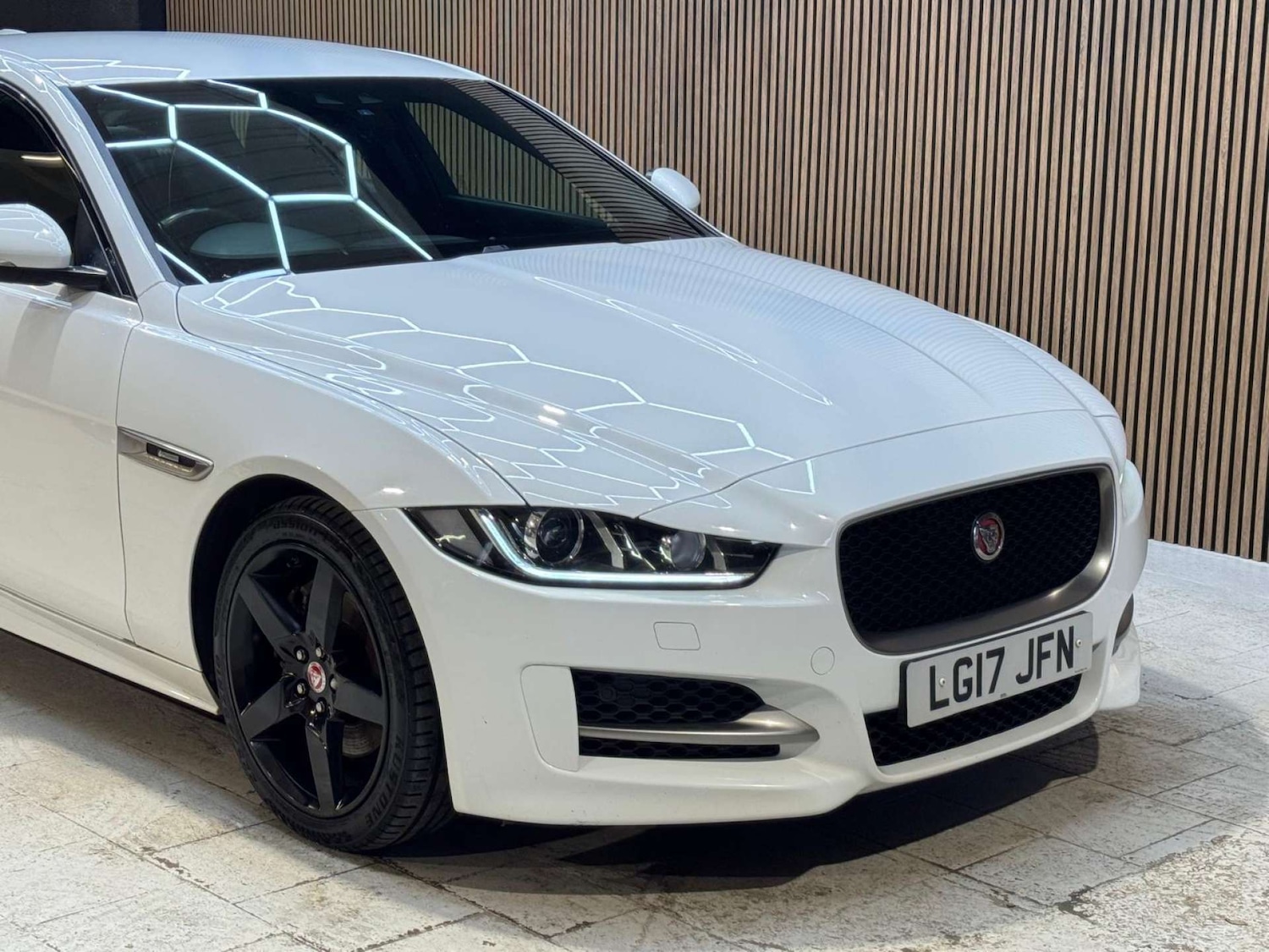 Used Jaguar XE 2017 for sale - 77639596: Photo 18