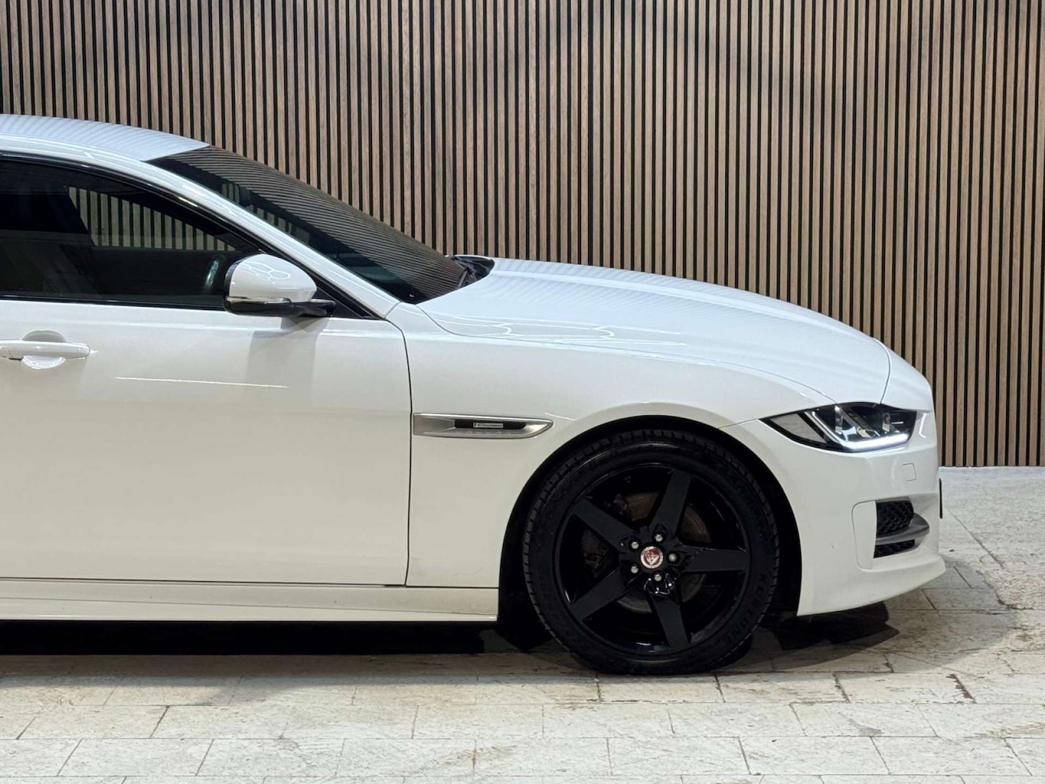 Used Jaguar XE 2017 for sale - 77639596: Photo 19